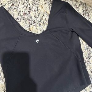 NWOT!! Lululemon align long sleeve cropped top..women’s size 6..NWOT